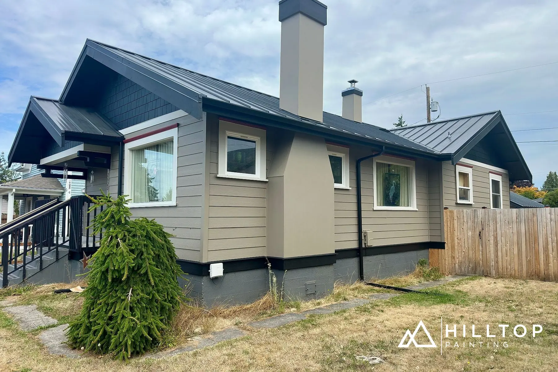 A Columbia Bungalow's Color-Layout Repaint — Taupe, Black Skirt & Rails — photo 1