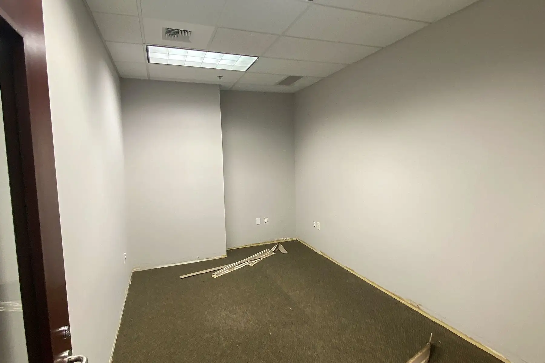 Walls & Ceilings